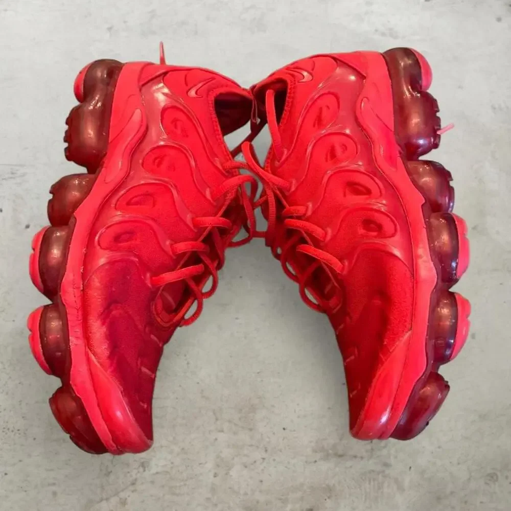 Nike Air VaporMax Plus Triple Red Shoes Mens 8 CW6973-600